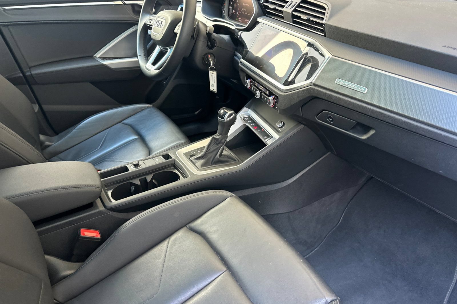 Used 2025 Audi Q3 2.0T Premium AWD/4WD image 18