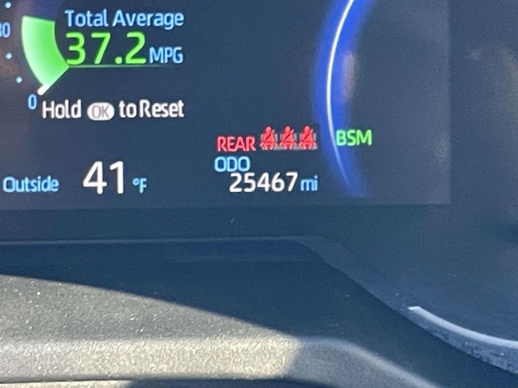 Used 2023 Toyota RAV4 SE w/ Convenience Package image 39