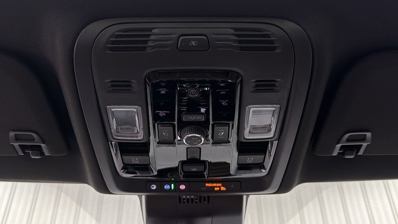 Used 2026 GMC Yukon Denali Ultimate AWD/4WD image 33