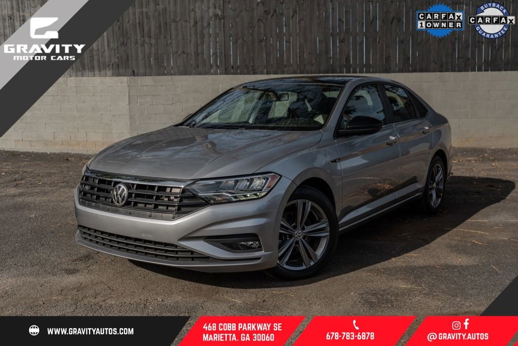 Used 2021 Volkswagen Jetta R-Line w/ R-Line Cold Weather Package image 1