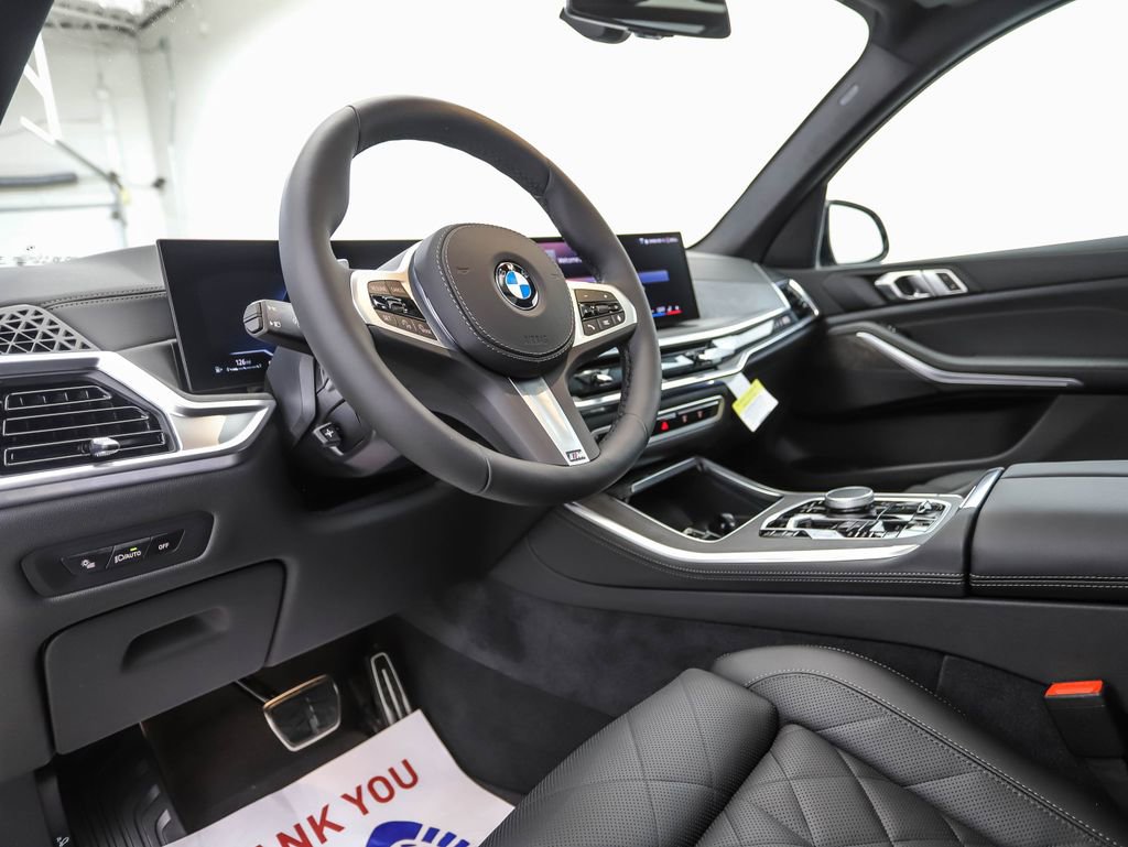 Used 2026 BMW X5 xDrive40i w/ M Sport Package image 10