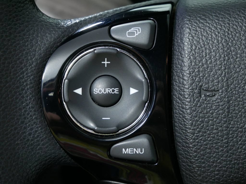 Used 2016 Honda Accord EX image 25