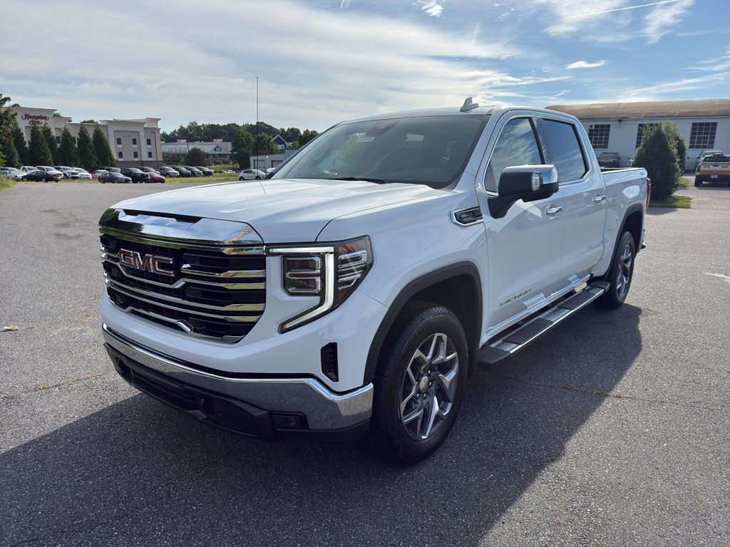 New 2026 GMC Sierra 1500 SLT w/ SLT Premium Package AWD/4WD image 2
