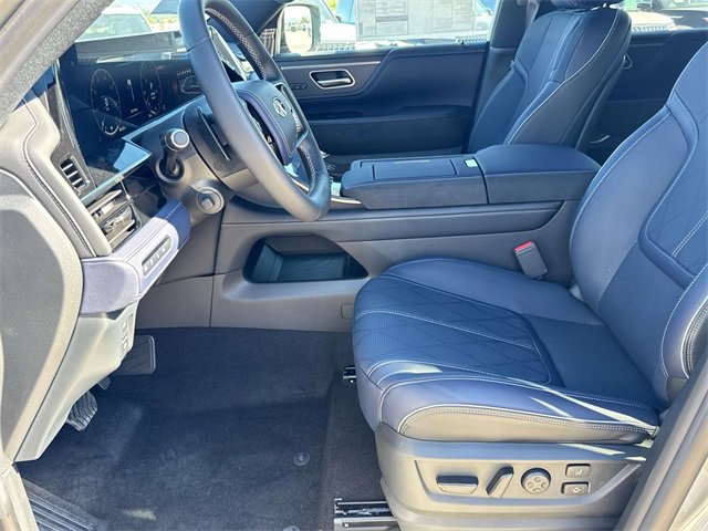 New 2026 INFINITI QX80 4WD w/ Sport Exterior Package image 23