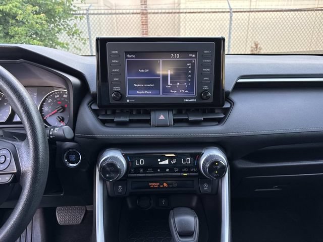 Used 2022 Toyota RAV4 XLE AWD/4WD image 28