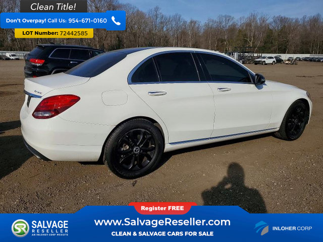 Used 2018 Mercedes-Benz C 300 Sedan w/ Premium Package image 4