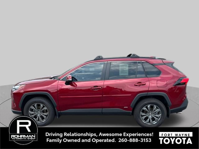 Used 2024 Toyota RAV4 XLE Premium w/ Weather Package AWD/4WD image 5