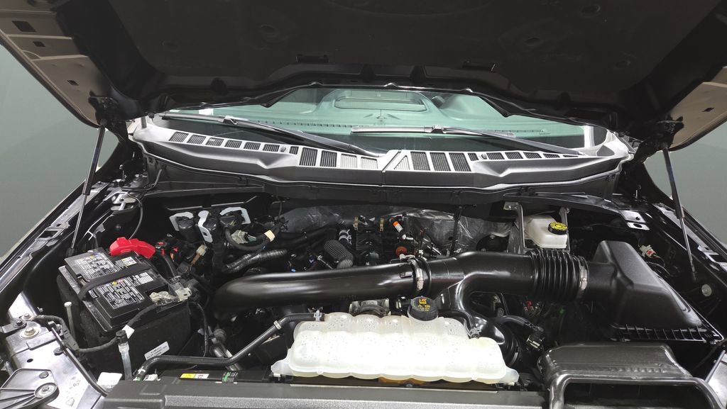 Used 2025 Ford F150 XLT w/ Equipment Group 301A Standard AWD/4WD image 25
