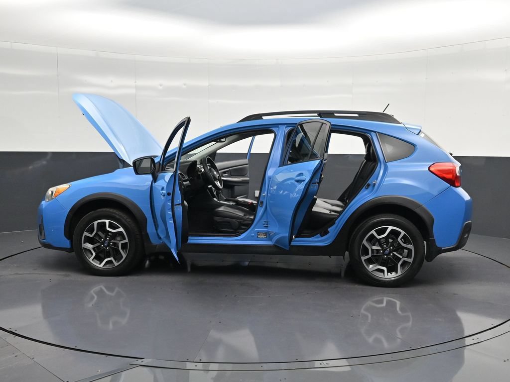 Used 2016 Subaru Crosstrek 2.0i Premium w/ Moonroof Package AWD/4WD image 37