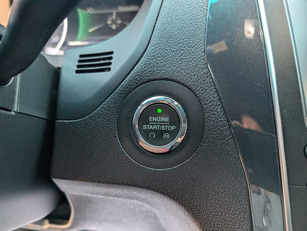 Used 2018 Ford Explorer Limited FWD image 17