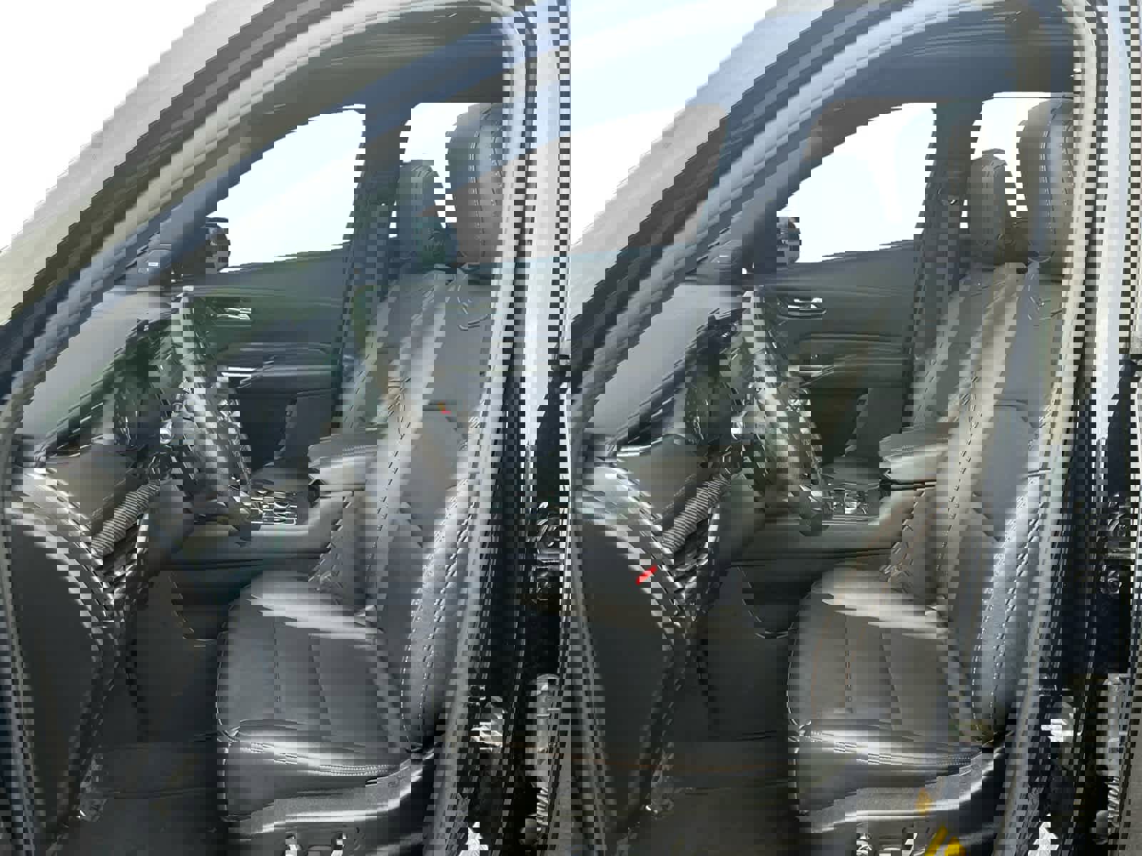 Used 2021 Cadillac XT4 Sport image 9