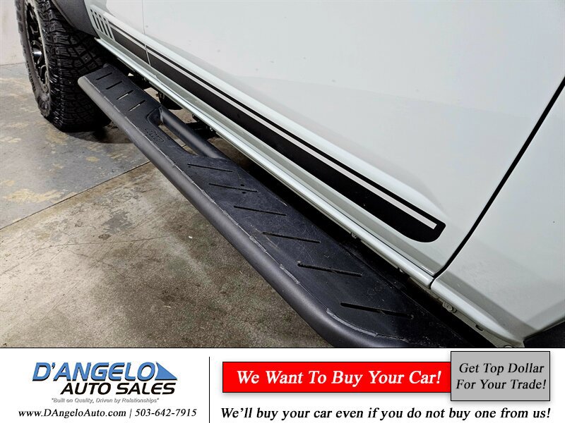 Used 2021 Ford Bronco First Edition AWD/4WD image 18