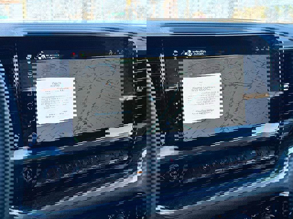 Used 2025 Chevrolet Silverado 1500 LT w/ Leather Package RWD image 26