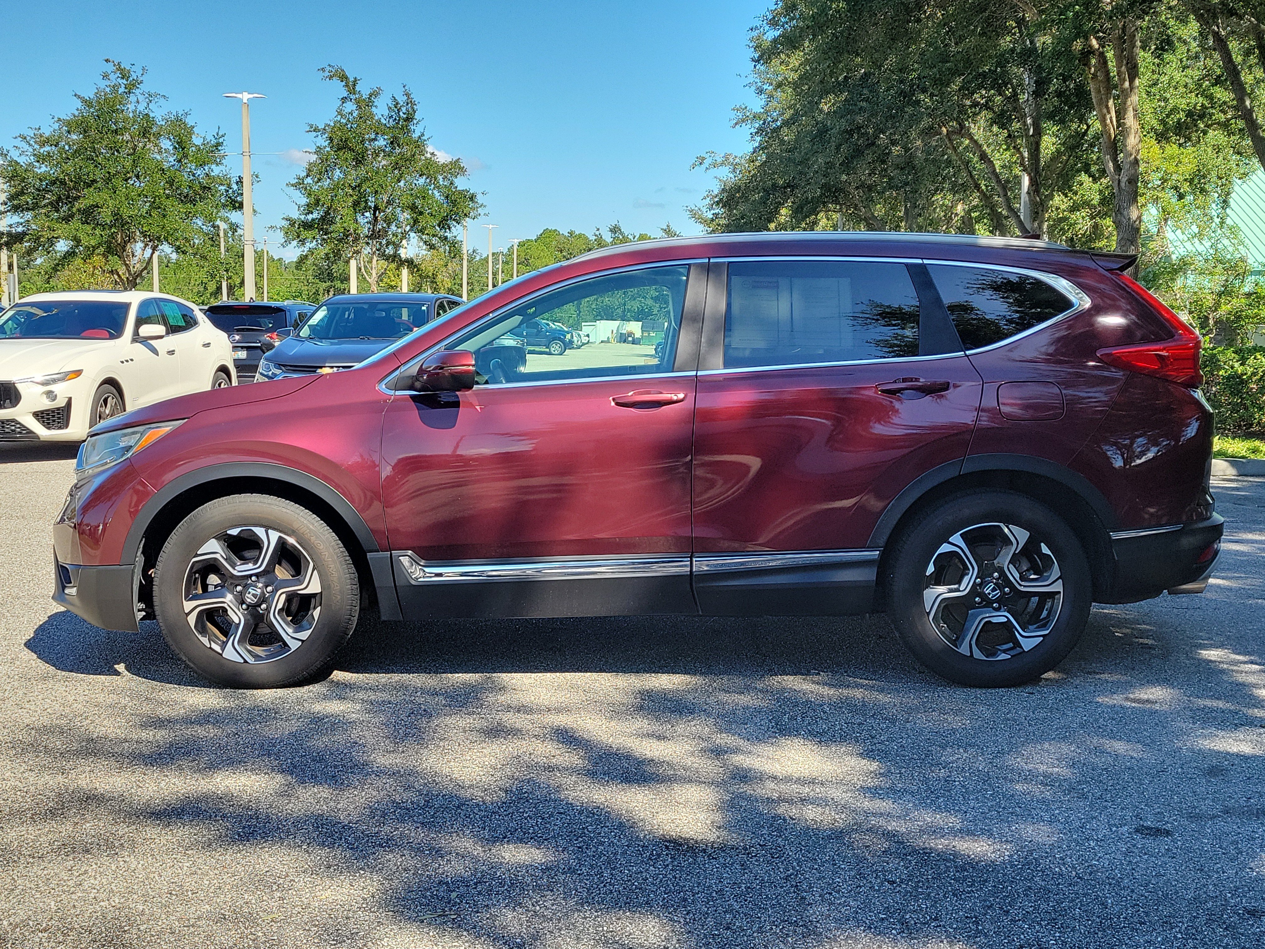 Used 2017 Honda CR-V Touring image 8