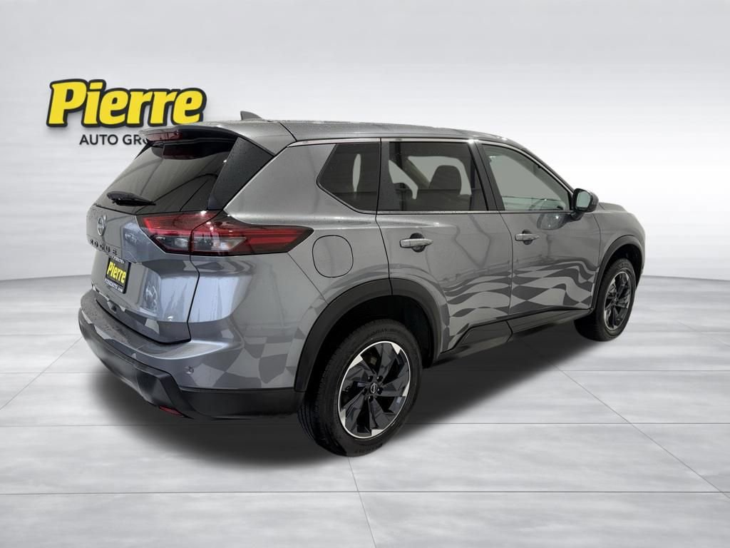 Used 2025 Nissan Rogue SV FWD image 6
