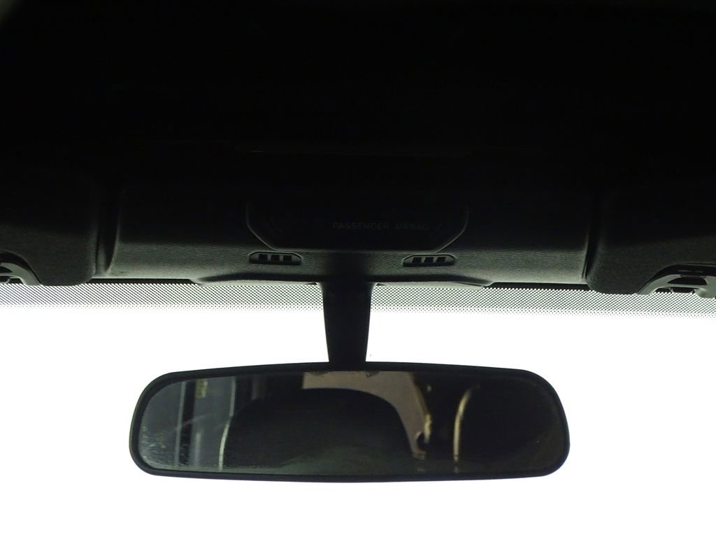 Used 2018 Jeep Wrangler Unlimited Sahara w/ Safety Group image 25