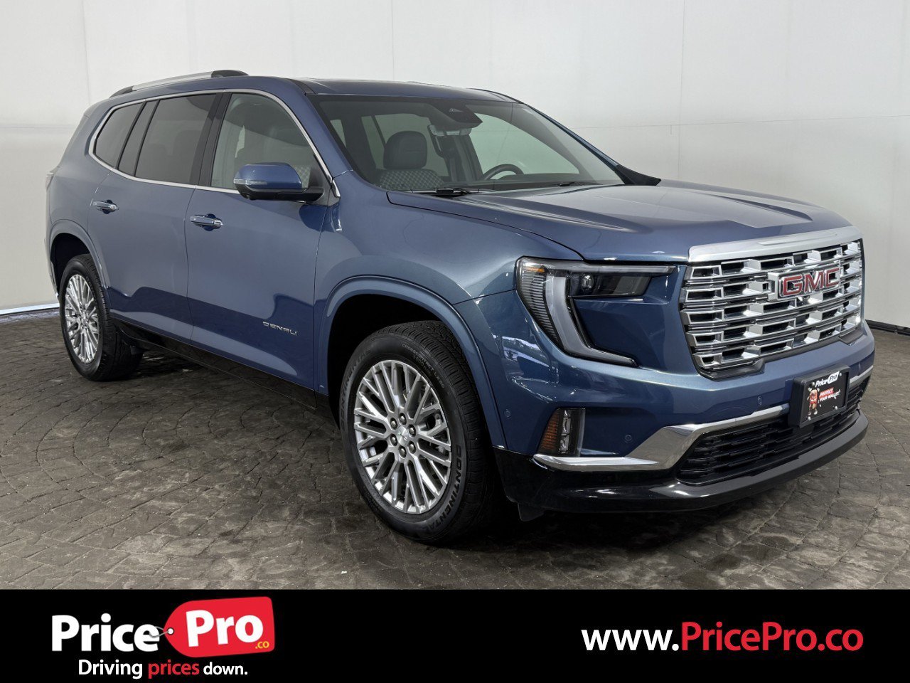 Used 2026 GMC Acadia Denali w/ Super Cruise Package AWD/4WD image 1