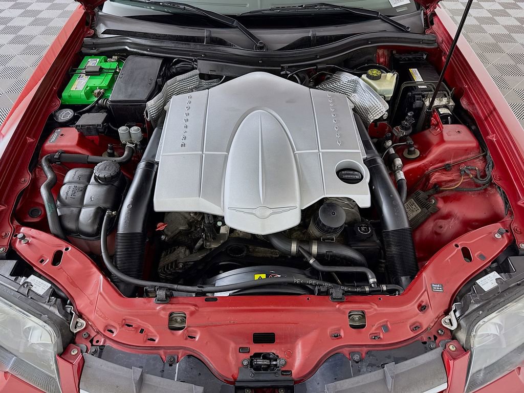 Used 2005 Chrysler Crossfire Limited image 24