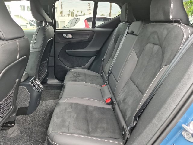 Certified 2024 Volvo XC40 Recharge Ultimate w/ Protection Package Premier RWD image 26
