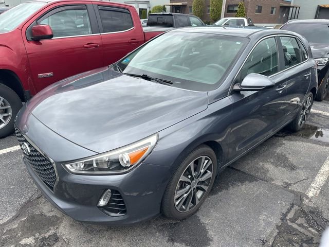 Used 2018 Hyundai Elantra GT FWD image 3