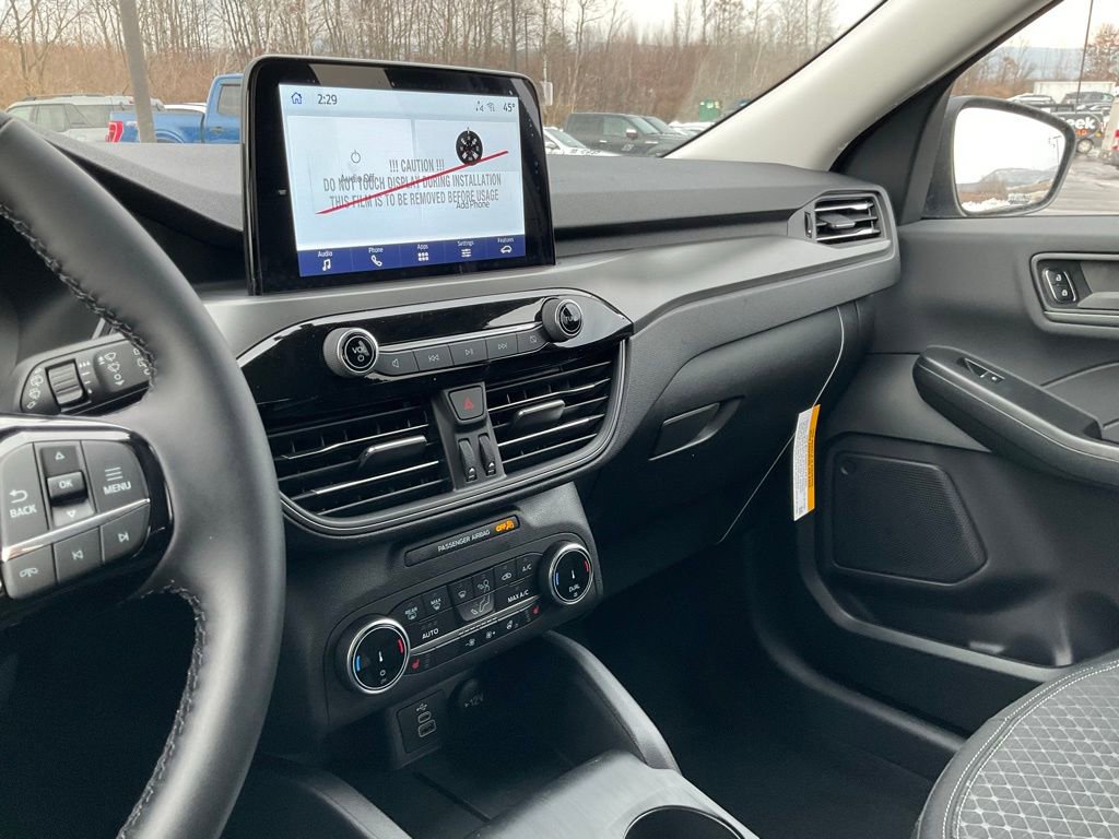 New 2026 Ford Escape Active w/ Cold Weather Package AWD/4WD image 8