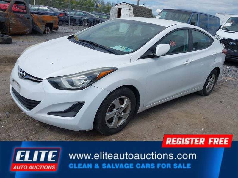 Used 2015 Hyundai Elantra SE FWD image 3