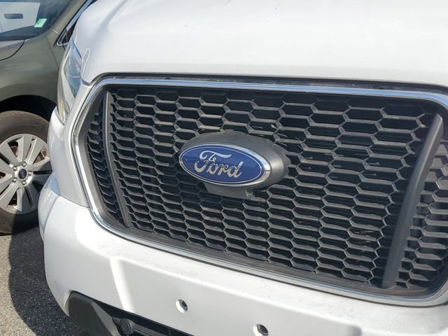 Used 2023 Ford Transit 350 XLT RWD image 5