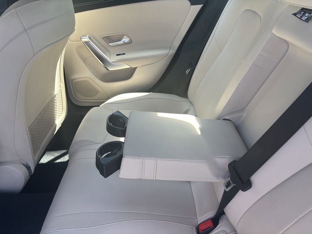 Used 2021 Mercedes-Benz CLA 250 CLA 250 image 20