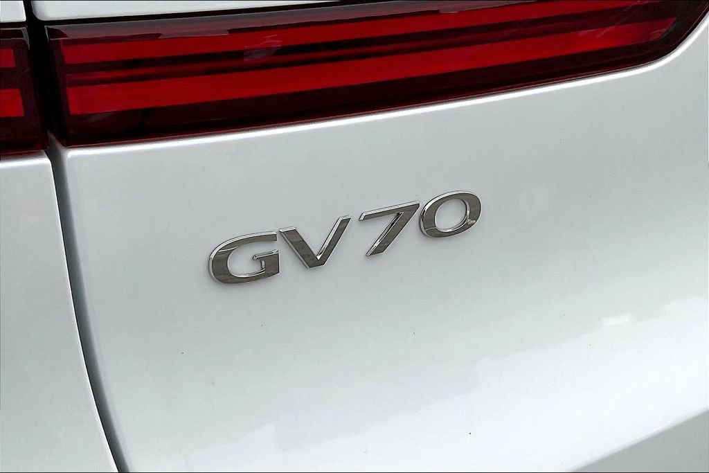 New 2026 Genesis GV70 2.5T Select AWD/4WD image 8