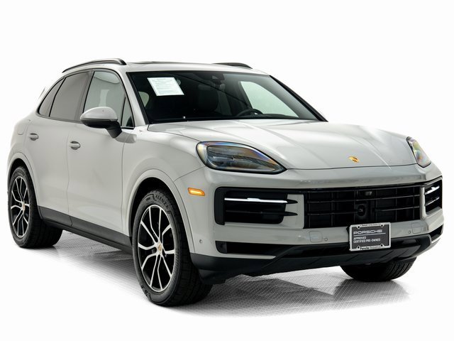 Certified 2025 Porsche Cayenne image 32