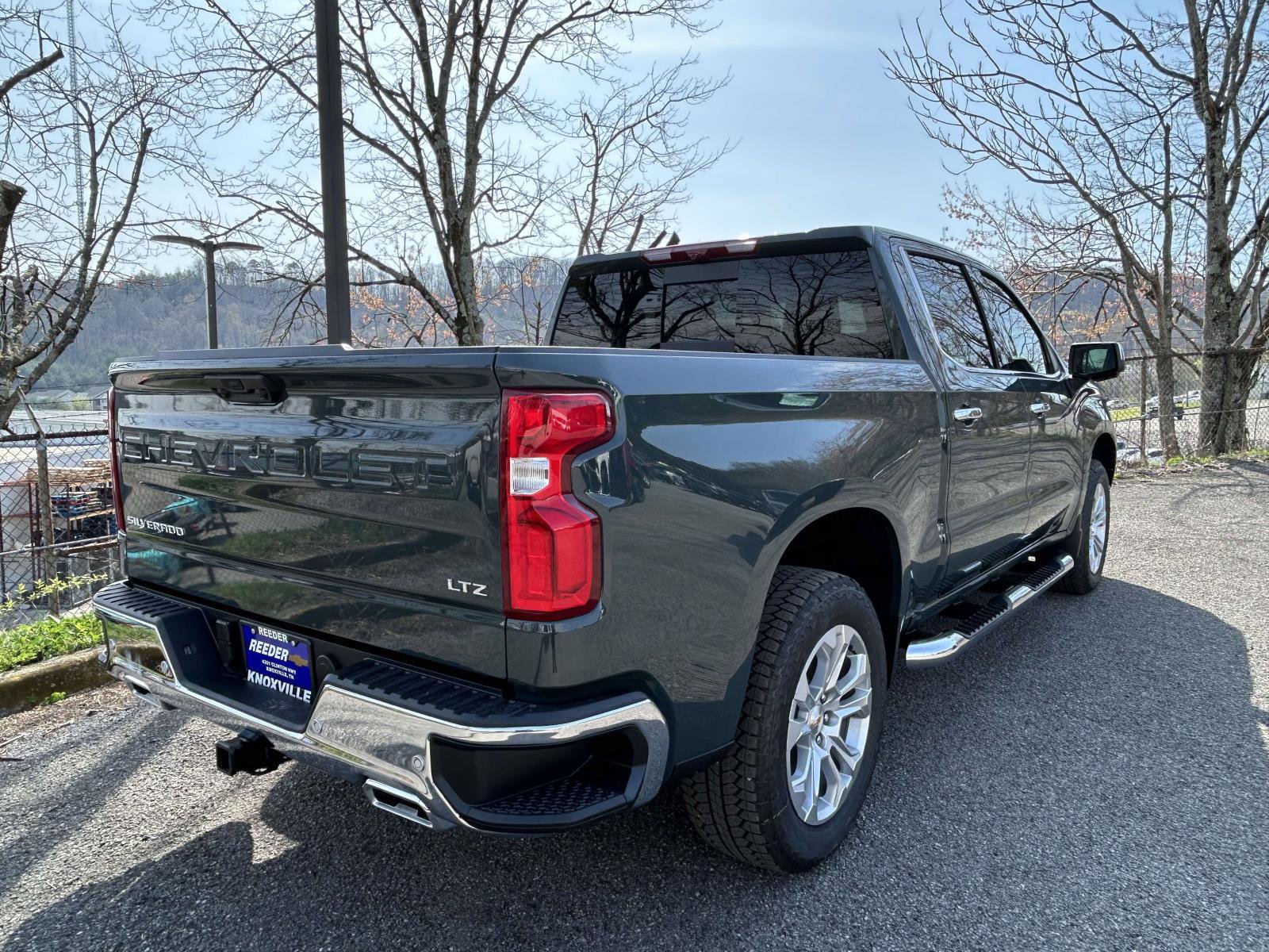 New 2026 Chevrolet Silverado 1500 LTZ w/ LTZ Premium Package image 3