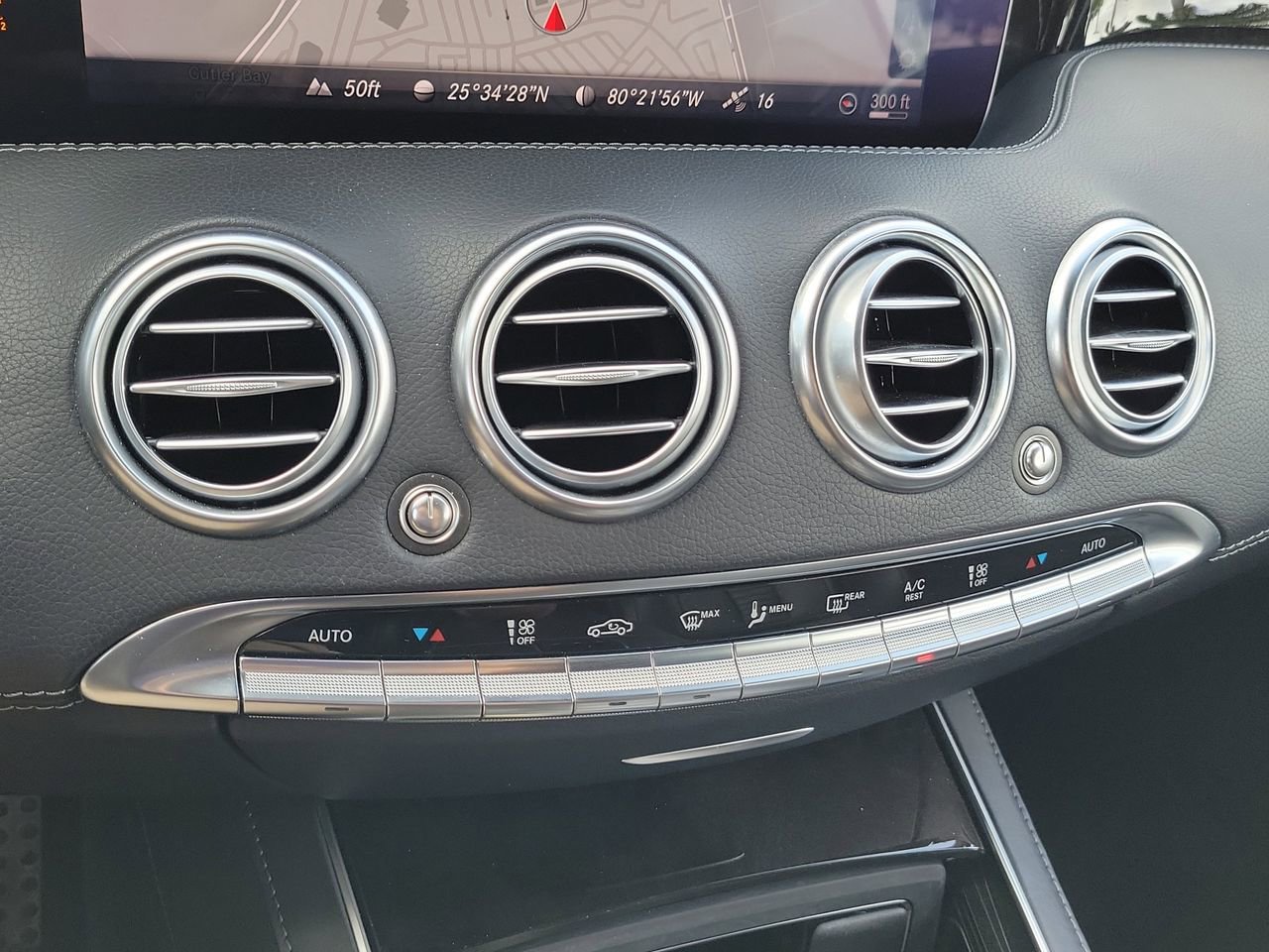 Certified 2020 Mercedes-Benz S 560 4MATIC Coupe image 28