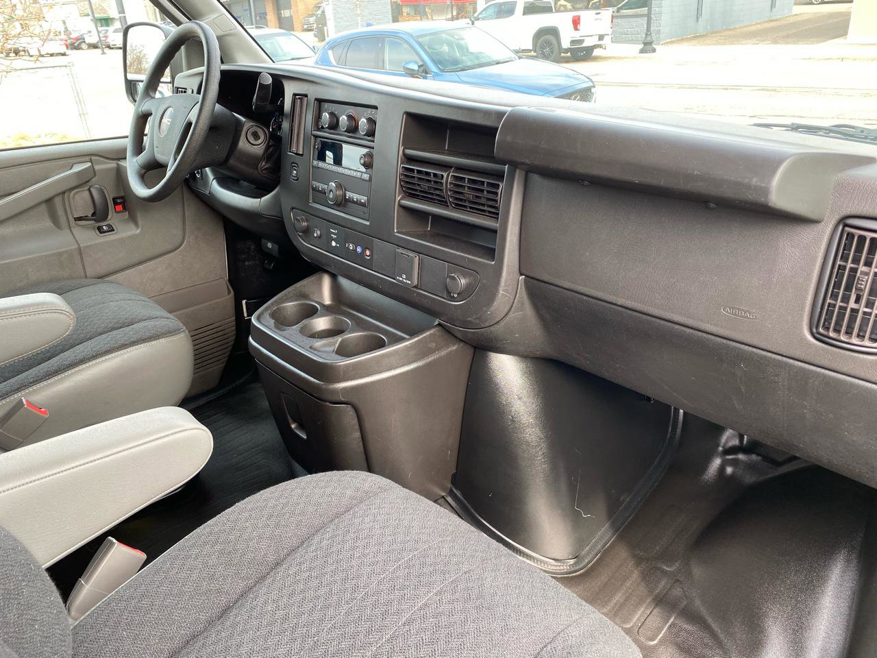 Used 2024 GMC Savana 2500 w/ Driver Convenience Package RWD image 19