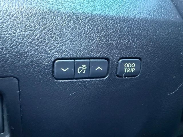 Used 2011 Lexus RX 350 AWD w/ Premium Pkg image 24