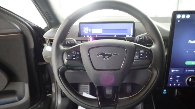 Used 2022 Ford Mustang Mach-E GT image 21