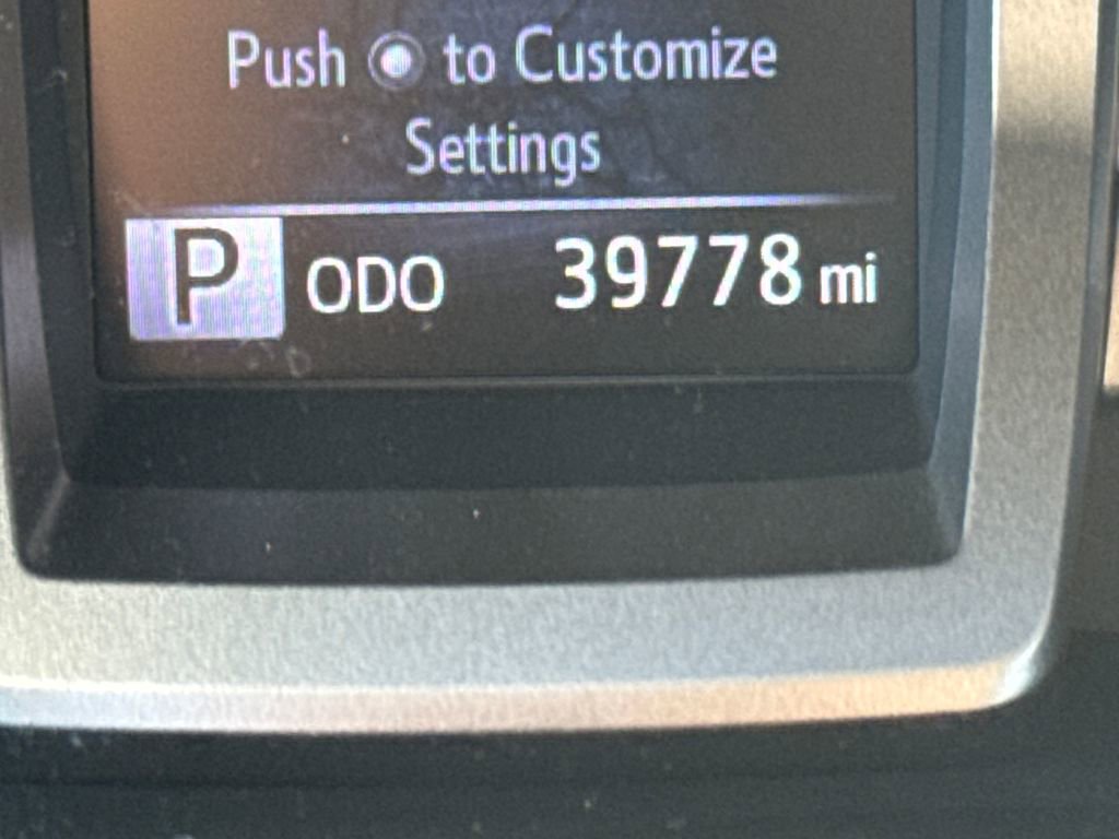 Used 2022 Toyota Tacoma SR5 image 17