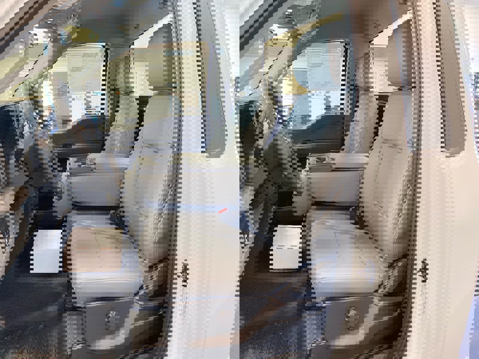 New 2026 Ford F550 4x4 Regular Cab Super Duty image 10