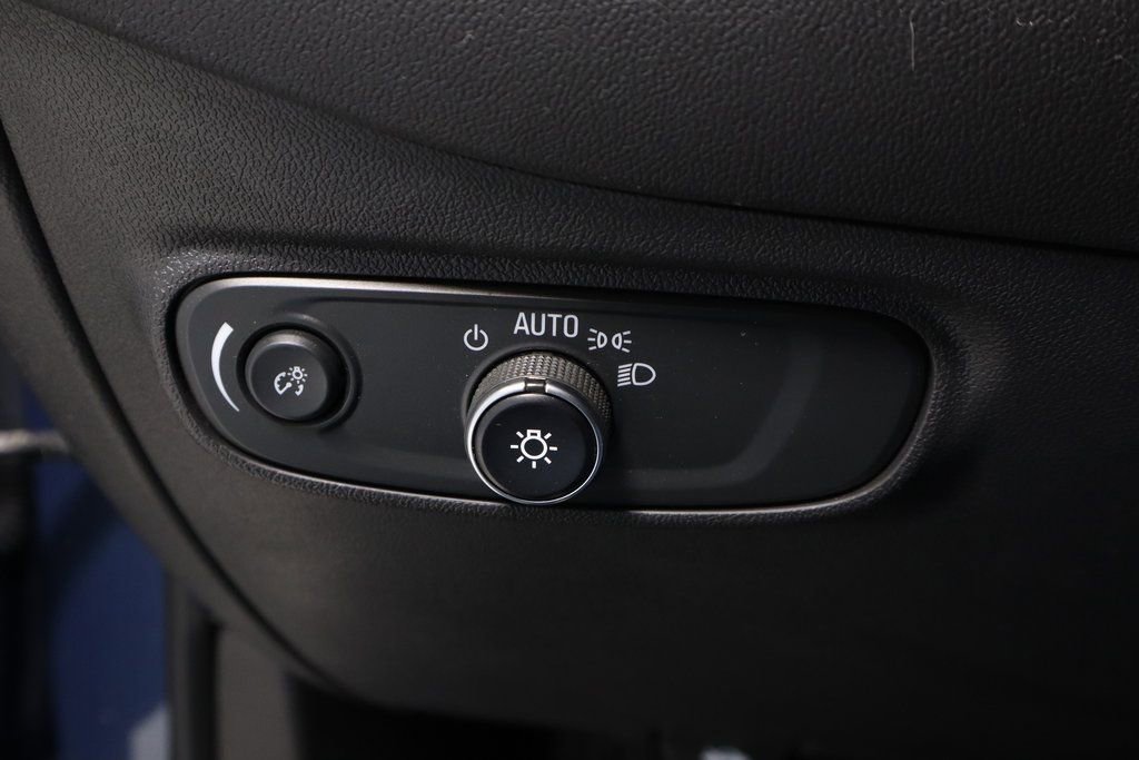 Used 2024 Chevrolet Equinox LT image 25