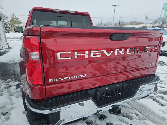 Used 2019 Chevrolet Silverado 1500 LTZ image 5
