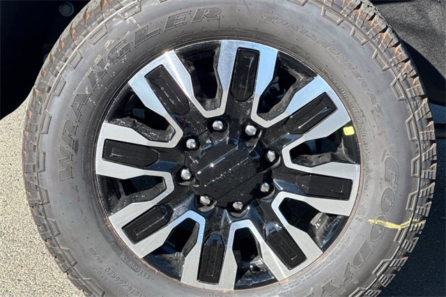 New 2026 GMC Sierra 2500 Denali Ultimate w/ Max Trailering Package image 24