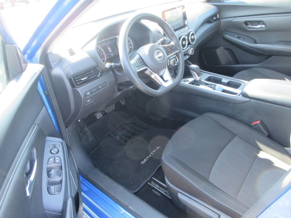 Used 2024 Nissan Sentra SV image 12