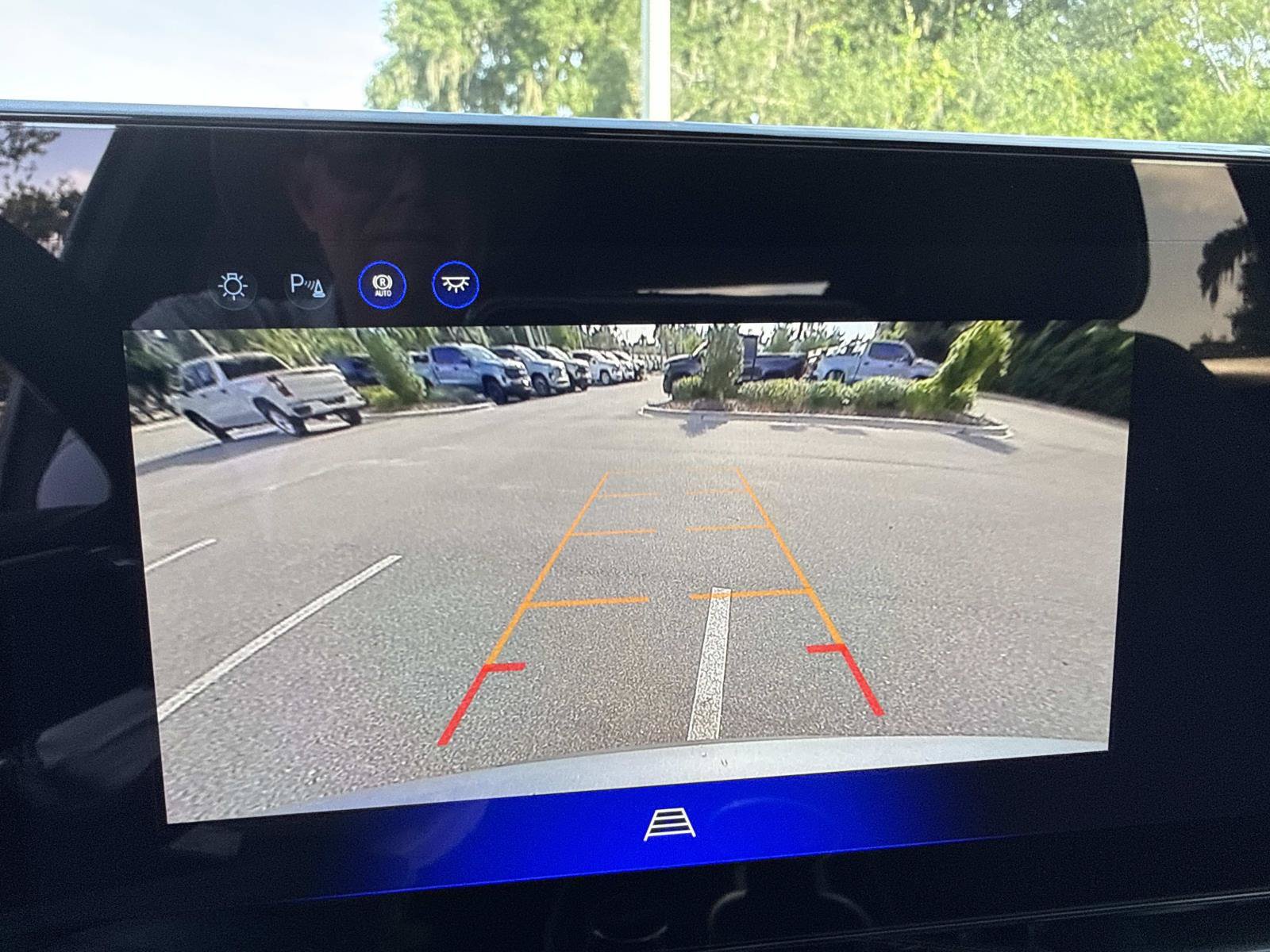 New 2027 Chevrolet Equinox LT FWD image 25