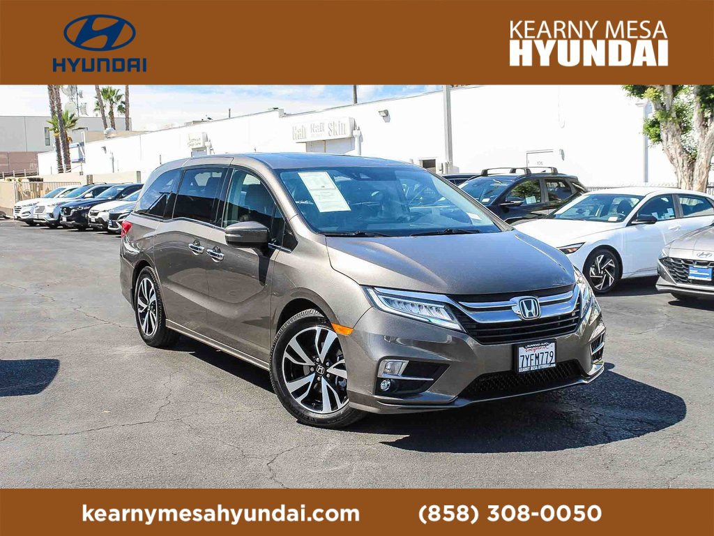 Used 2018 Honda Odyssey Elite