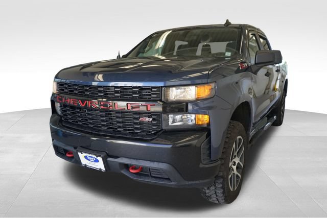 Used 2019 Chevrolet Silverado 1500 Custom Trail Boss w/ Custom Convenience Package AWD/4WD image 1