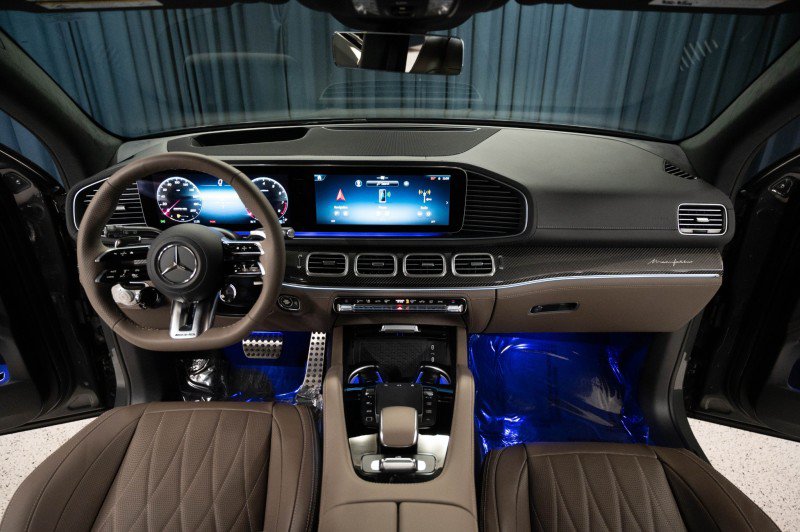New 2026 Mercedes-Benz GLE 63 AMG S image 10