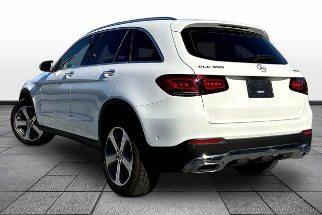 Used 2022 Mercedes-Benz GLC 300 4MATIC image 3