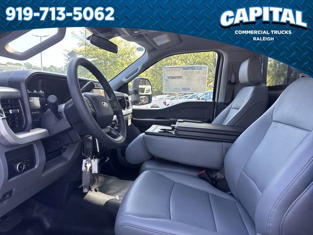 New 2025 Ford F550 2WD Regular Cab Super Duty image 17