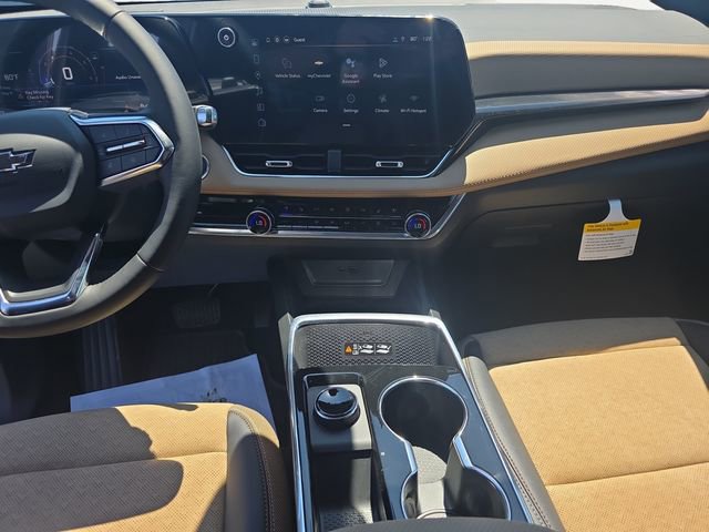 New 2026 Chevrolet Equinox ACTIV w/ Convenience Package III AWD/4WD image 11