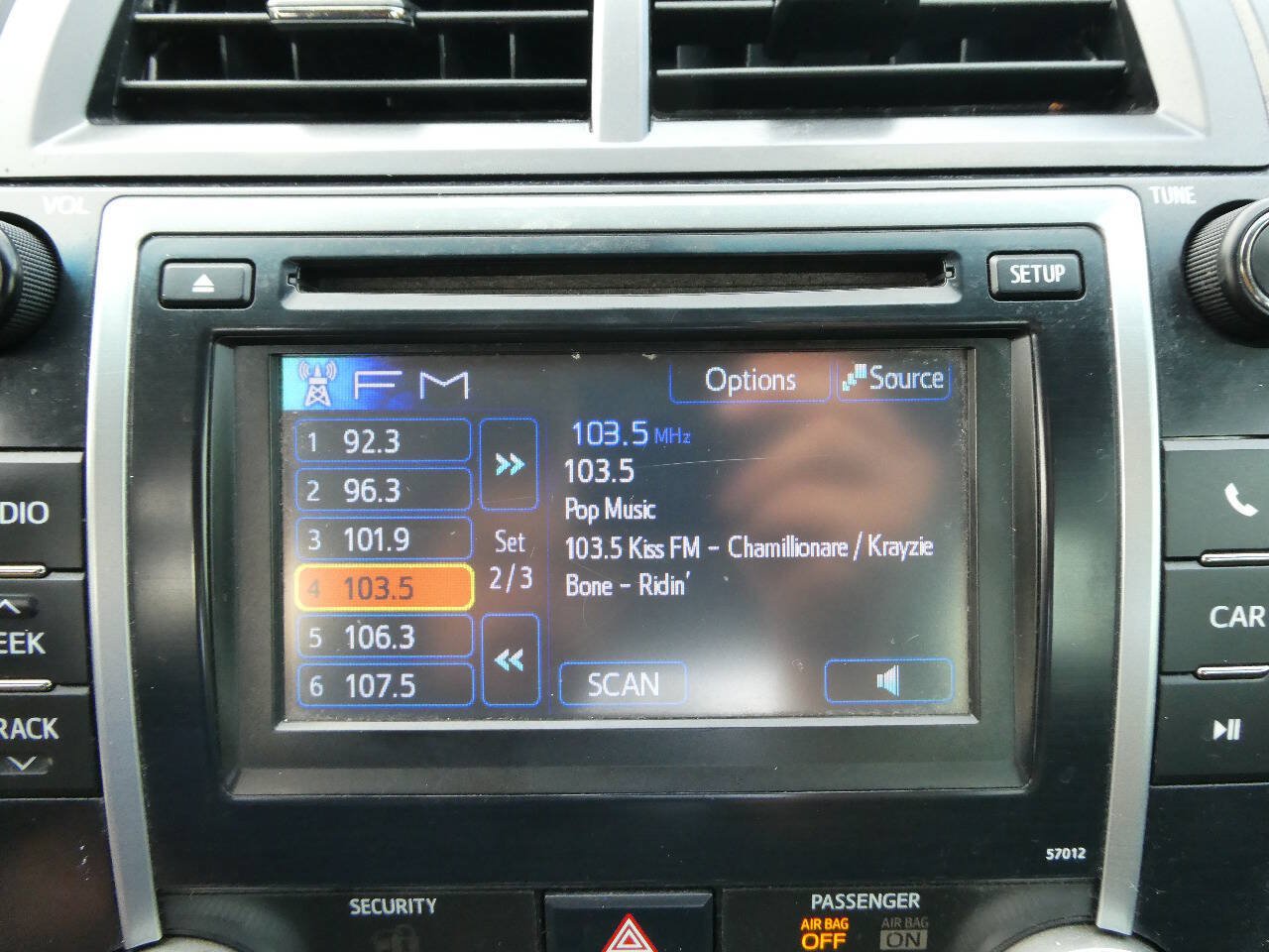 Used 2012 Toyota Camry SE FWD image 17