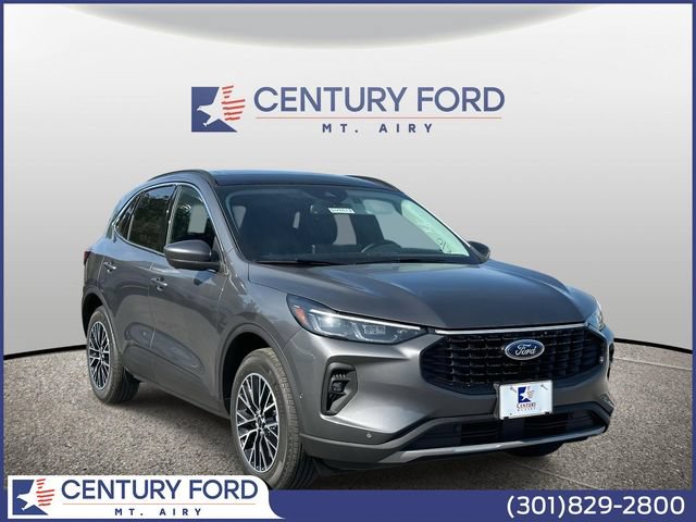 New 2024 Ford Escape SE w/ PHEV Premium Package